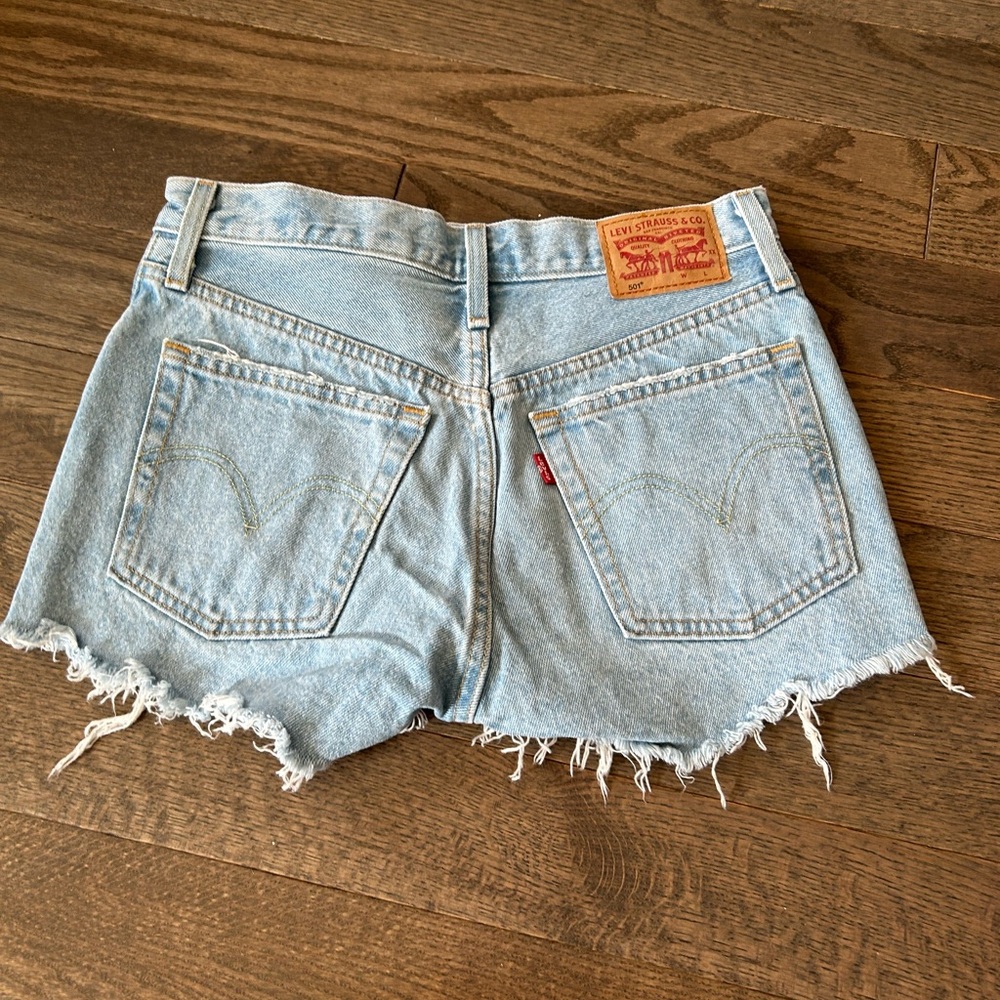 Levi's 501 24 Women's Light Blue Denim Shorts